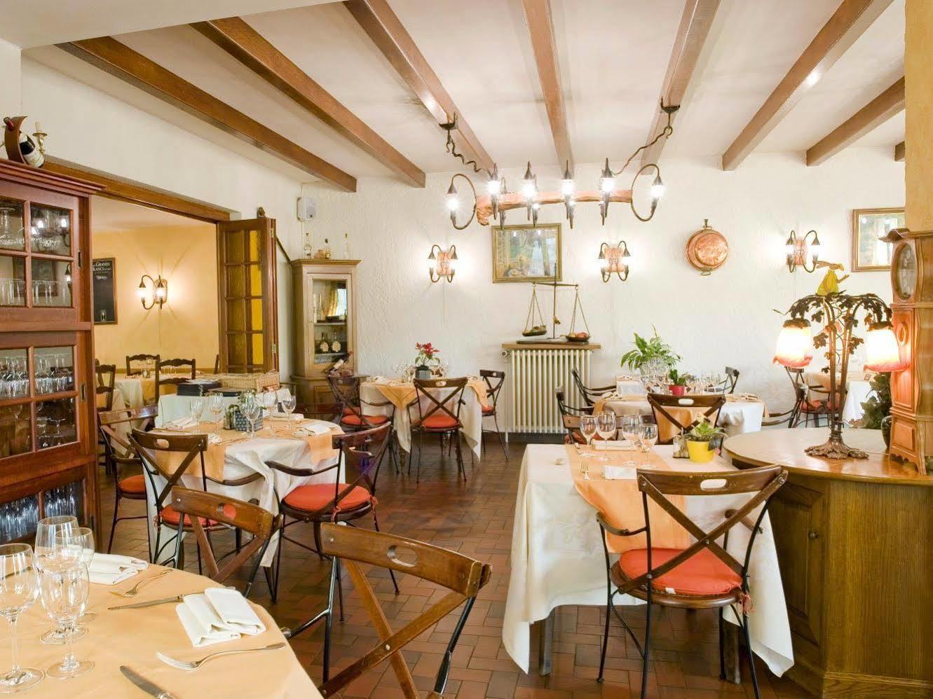 Logis Hotel- Restaurant La Renaissance Baccarat Esterno foto